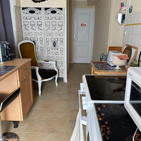 Ila'S Tiny House Villa Limoges Exterior photo