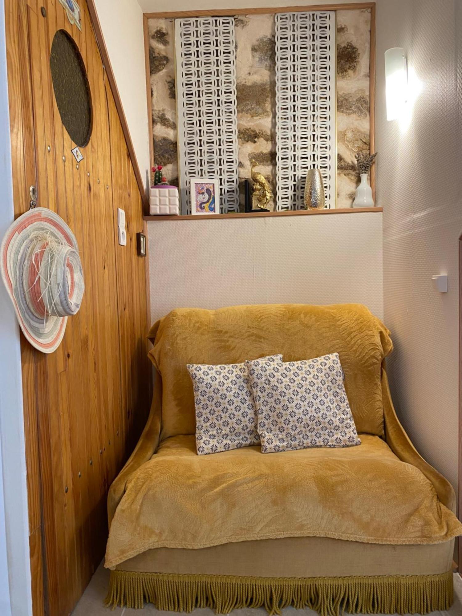 Ila's Tiny House * Limoges